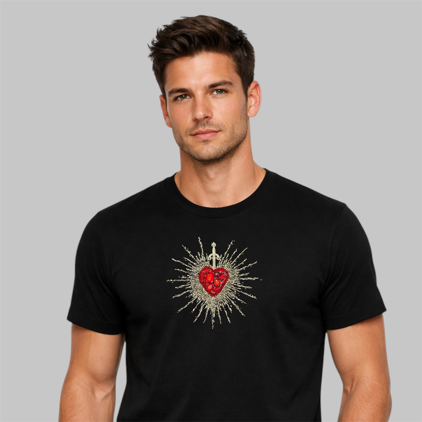 Tee Corazón con Espada (color plata)