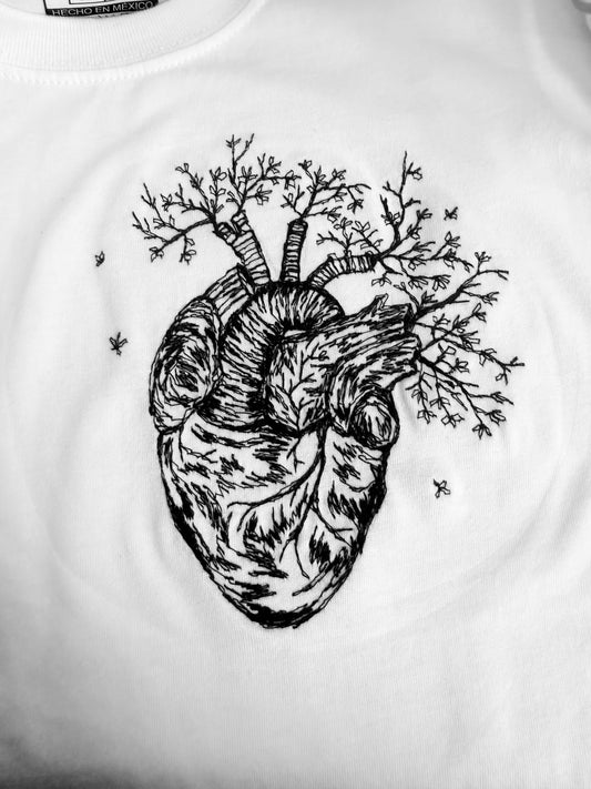 Tee Sketch Corazón (Blanco)