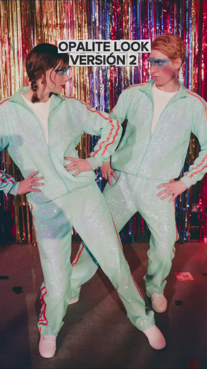 Tee Corazones Opalite